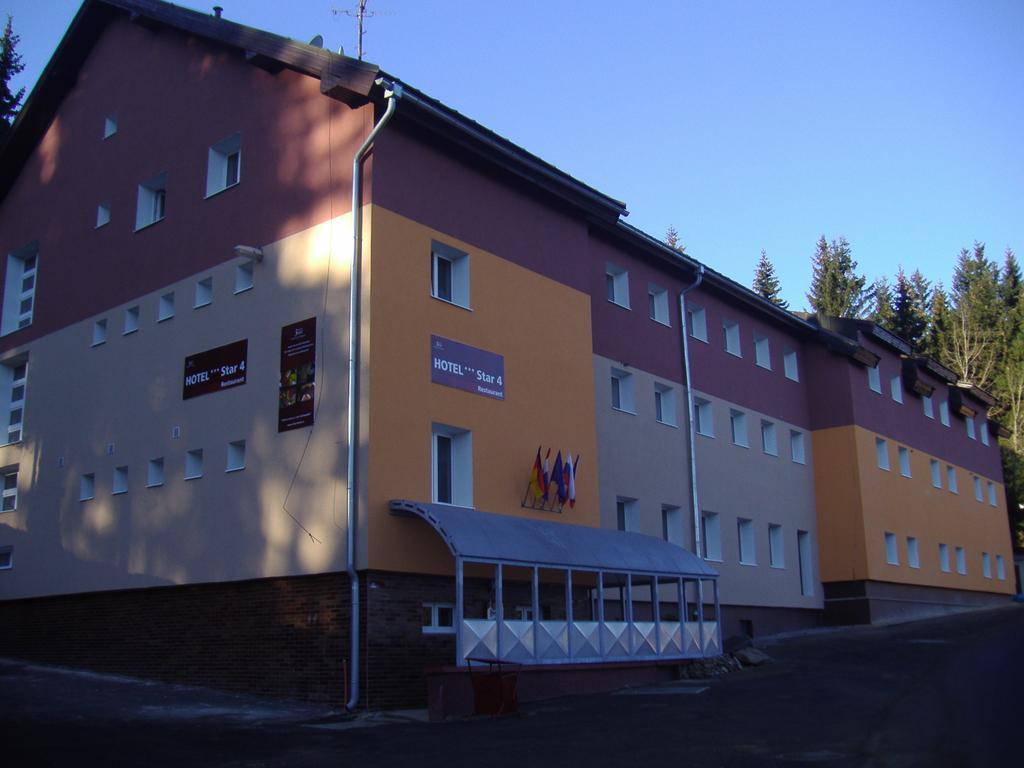 Hotel Star 4,5 Лоучна-под-Кліновцем Екстер'єр фото